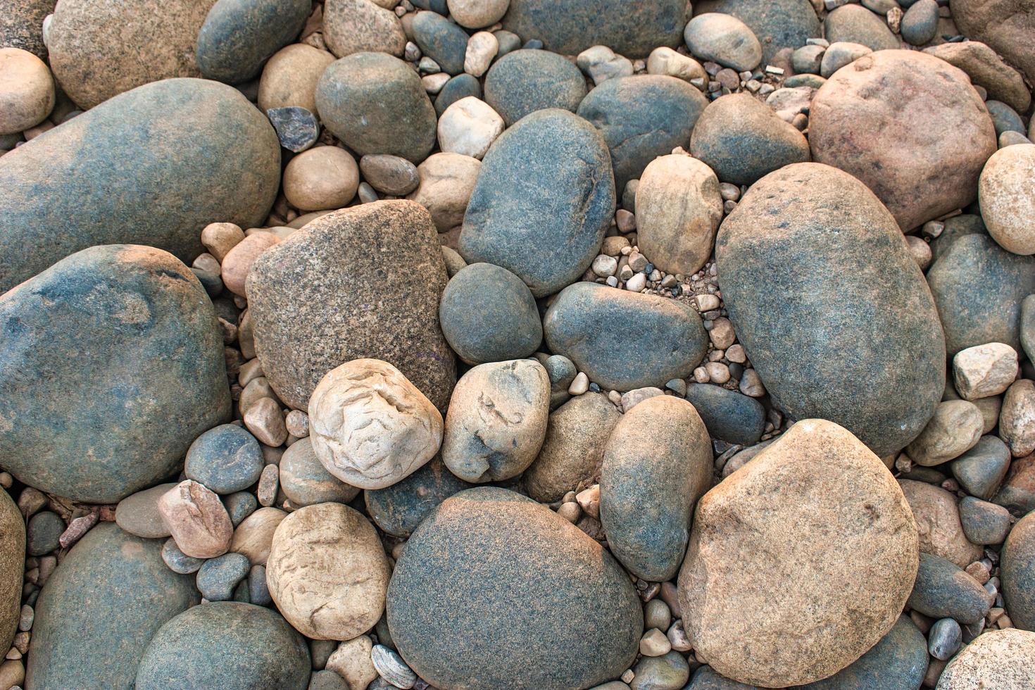 Pebbles are the clast of rock with a particle based on the Udden-Wentworth scale of sedimentology. photo