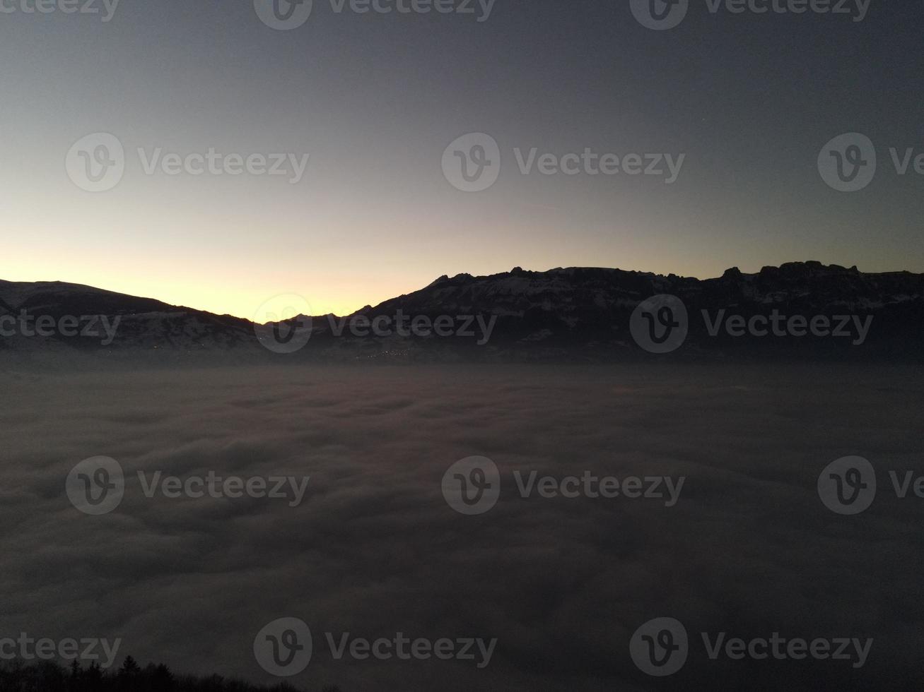 Sunset abouve the Fog photo