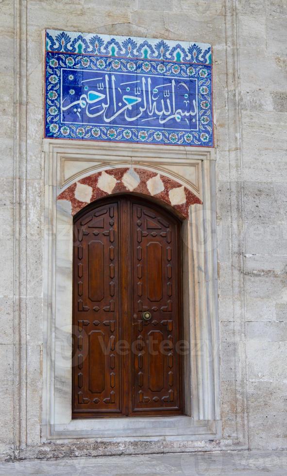 mezquita sokollu mehmet pasha en estambul, turquía foto