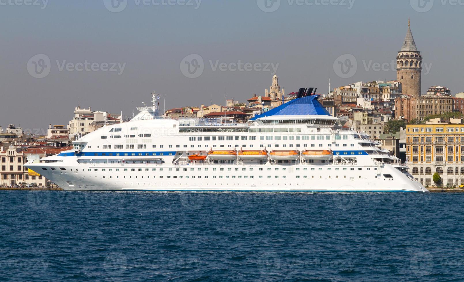 un crucero en estambul foto