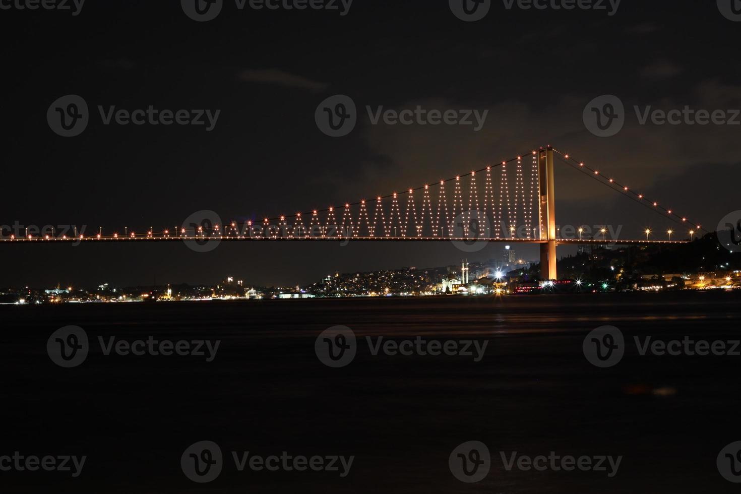 puente del bósforo en estambul, turquía foto