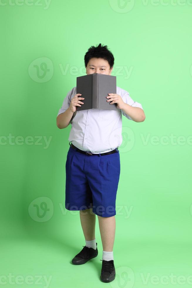 estudiante en uniforme foto