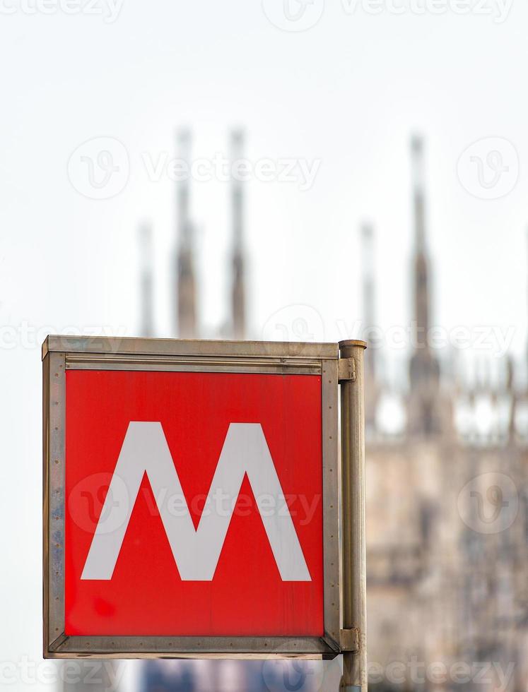 Milano Underground signal photo