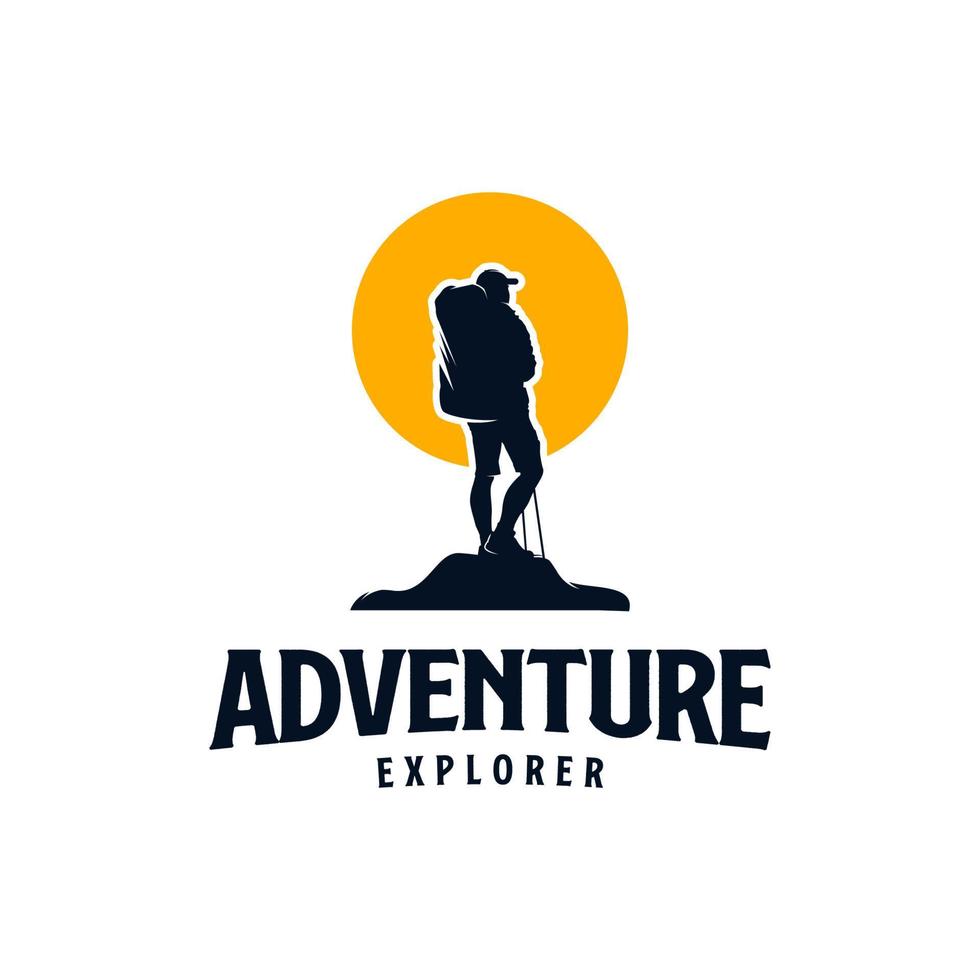 aventura senderismo logo vector vintage con plantilla de diseño de logotipo puesta de sol