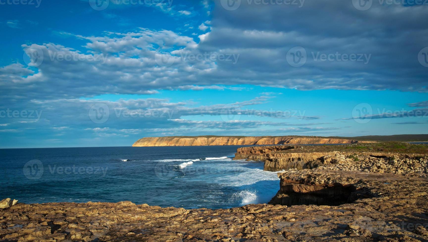 vista del acantilado de la bahía de venus foto