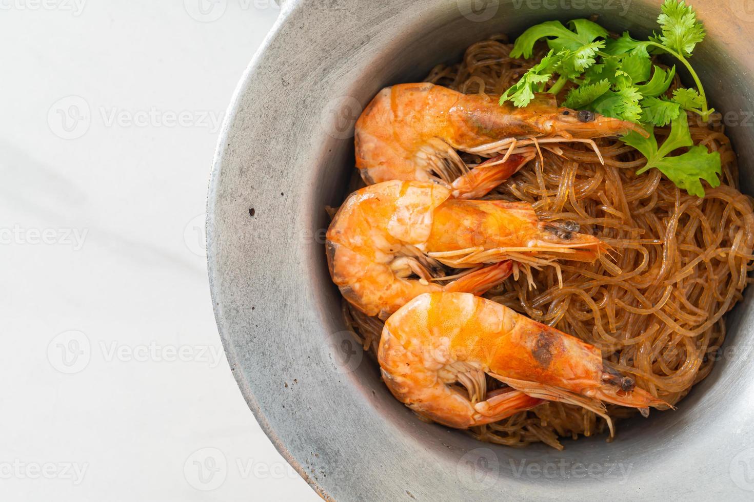Casseroled or Baked Shrimp with Glass Noodles 11219624 Stock Photo at