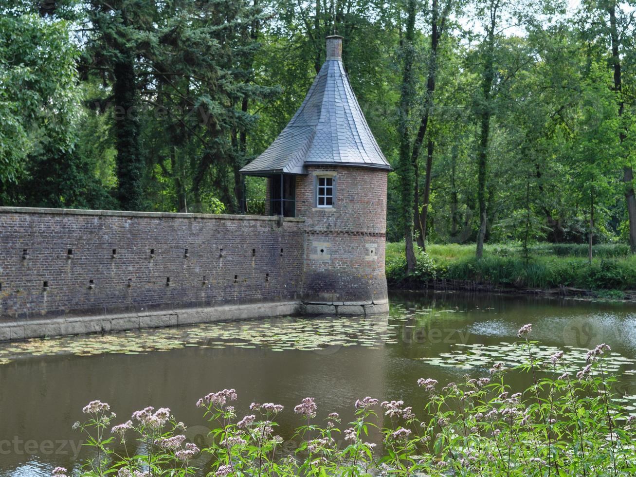 the castle of Wellbergen photo