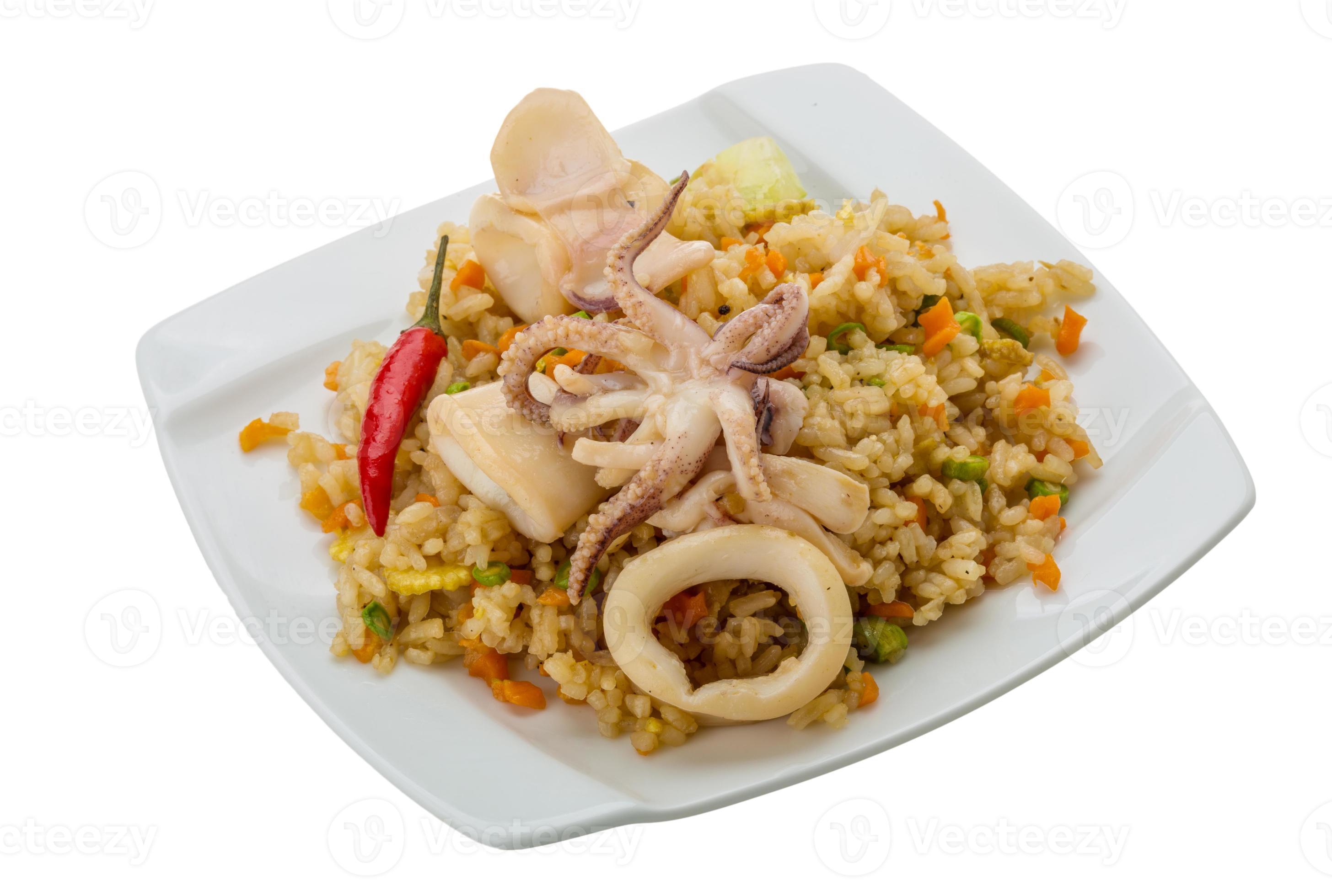 Fried rice with calamari 11238328 Stock Photo at Vecteezy