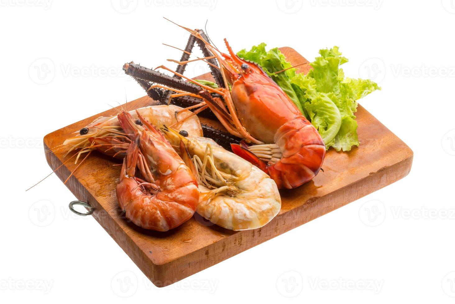 Giant Freshwater Prawn and king prawns photo