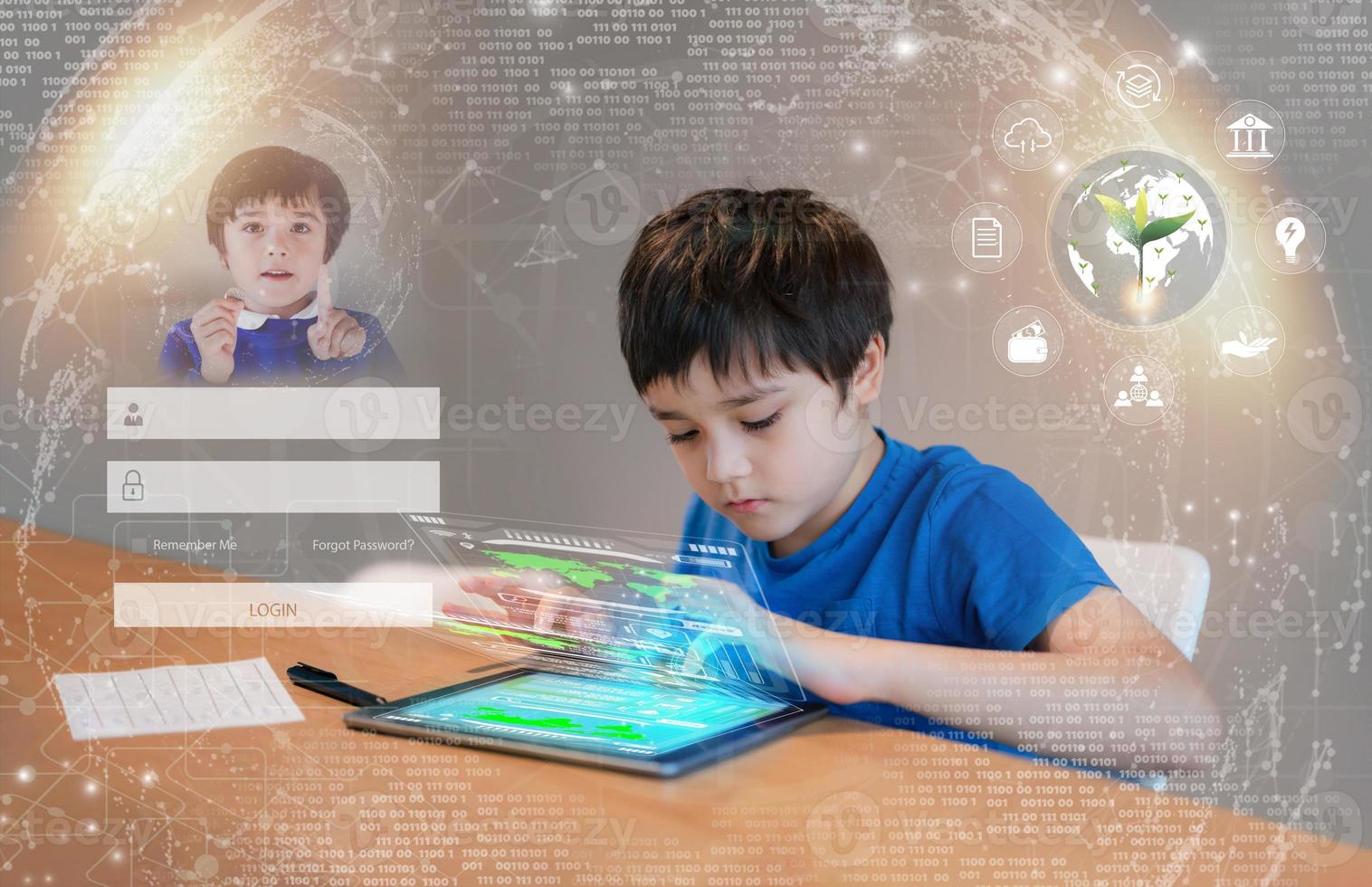 tecnología educativa, niño escolar que usa el inicio de sesión de huellas dactilares en Internet para redes de información de datos, pantalla táctil de niño con doble exposición de navegación web, interfaz de diagrama cibernético, concepto de aprendizaje electrónico foto