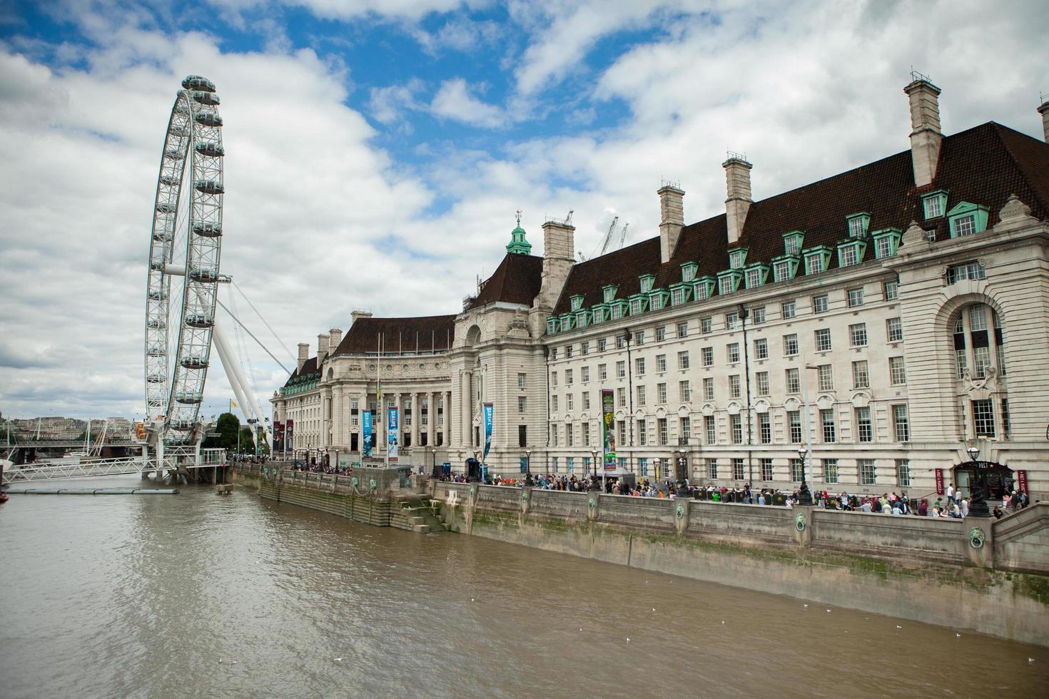 fotos callejeras con londres la capital de gran bretaña