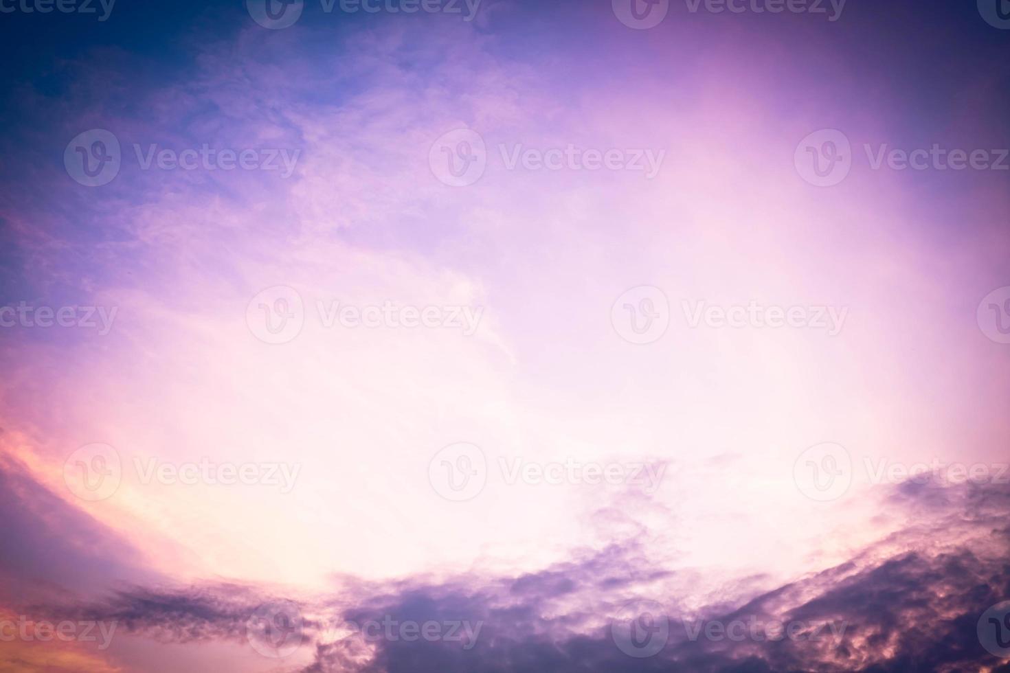 beautiful colorful clouds  and sunlight on the blue sky perfect for the background, take in everning,Twilight,sunset and sunlight on summer photo