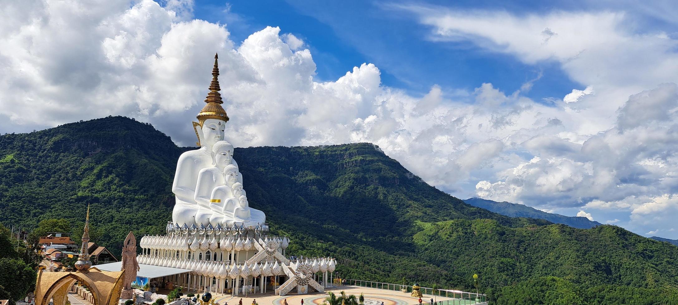 Kao kho, Phetchabun, Thailand, 2022 - Buddha statues in front of mountain and sky photo
