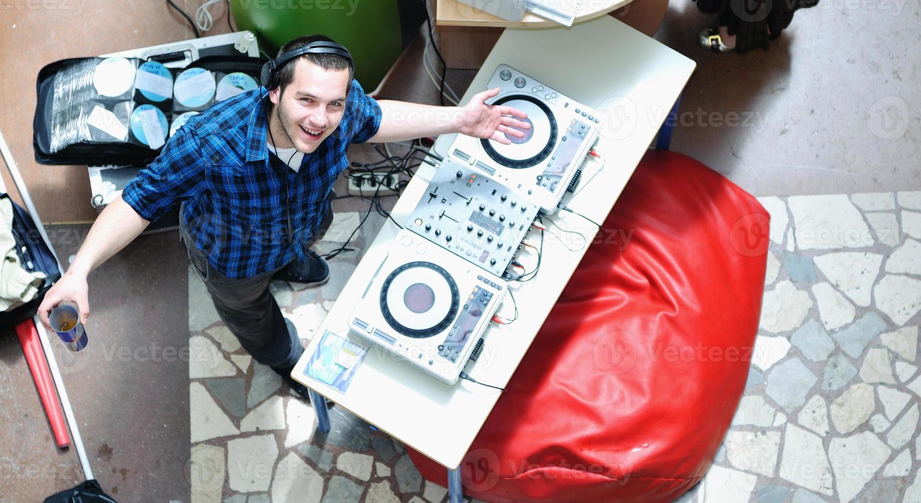 dj on party event photo