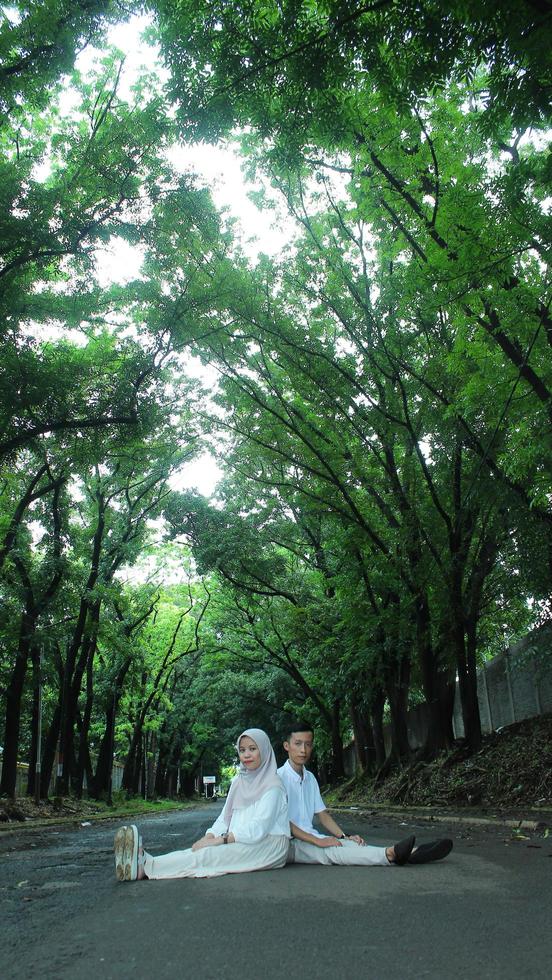 young indonesian couple photo