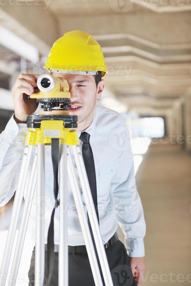 arquitecto en obra foto