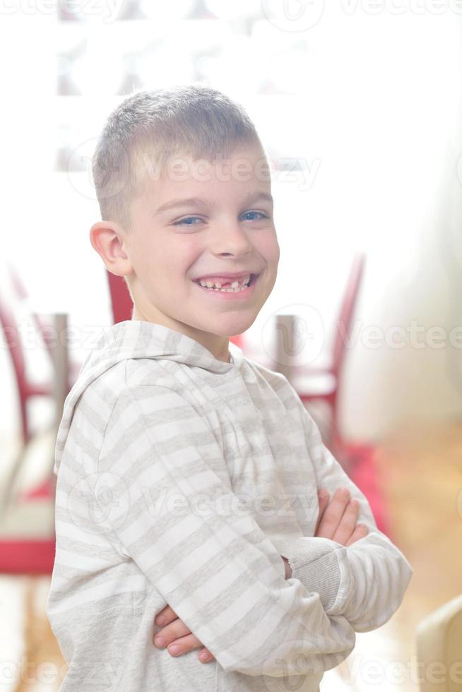 retrato de niño feliz foto