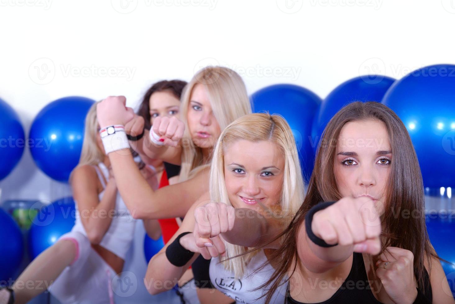 entrenamiento de grupo de fitness foto