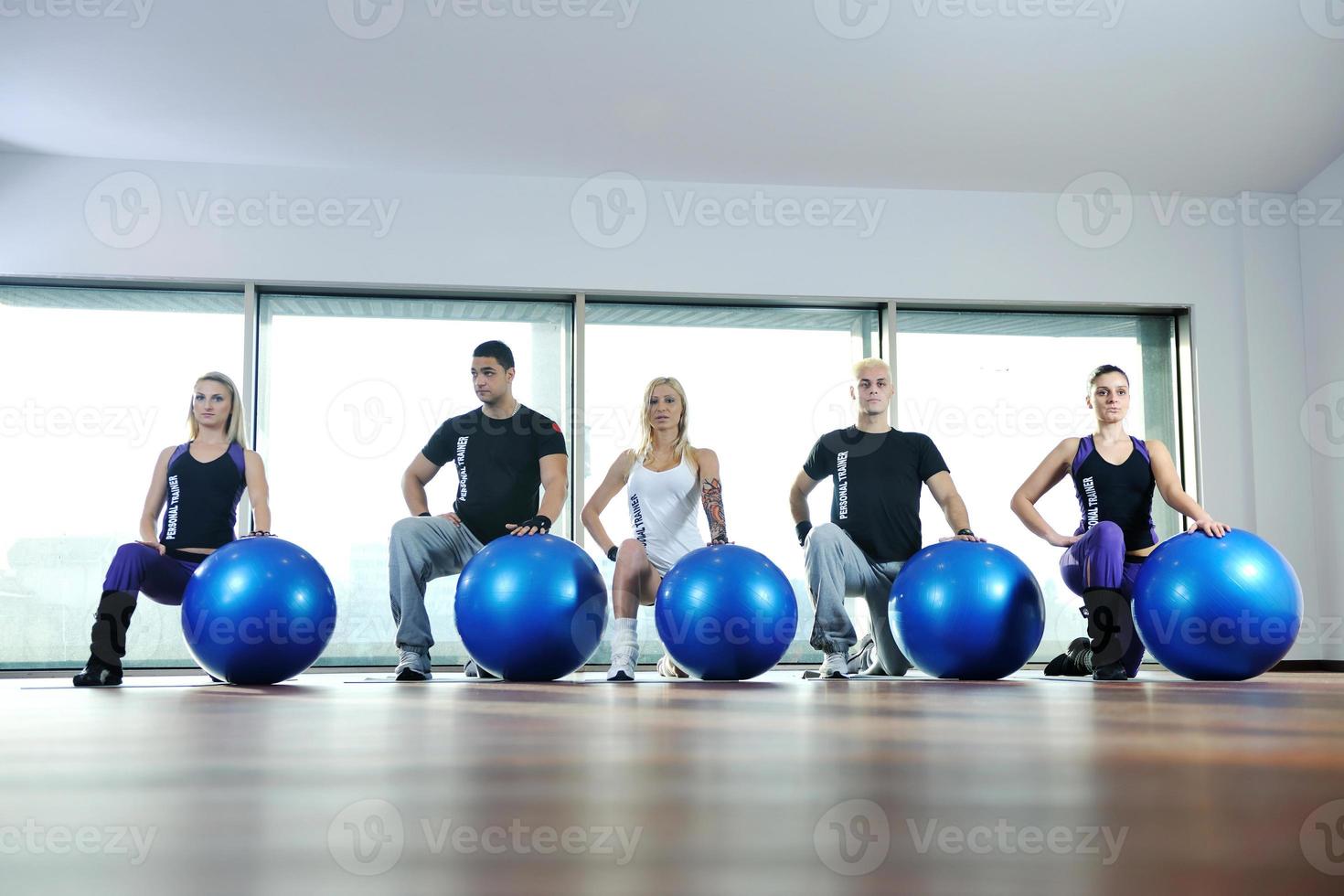 fitness group workout photo