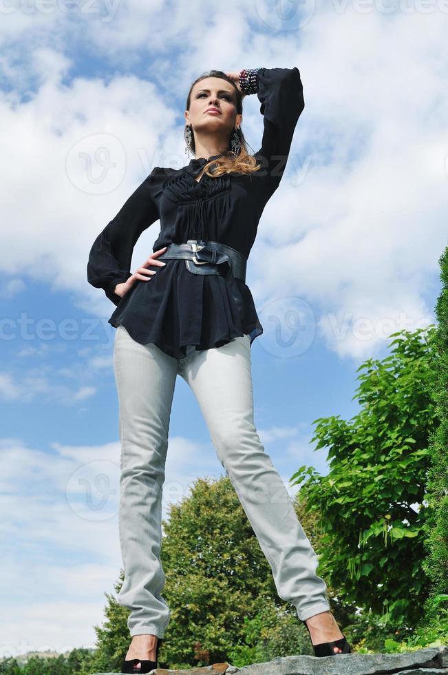 moda mujer al aire libre foto