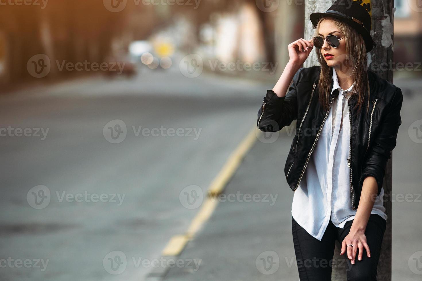 mujeres hermosas jovenes foto