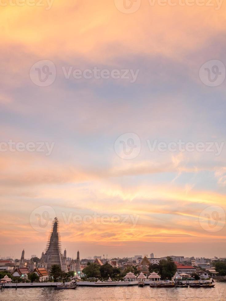 Temple of Dawn pagoda under twilight sky photo