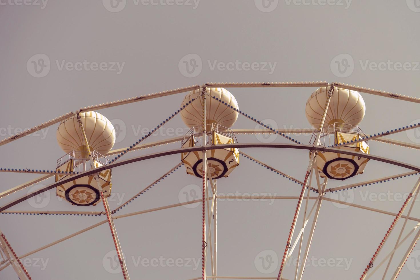 Ferris wheel at an amusement park photo