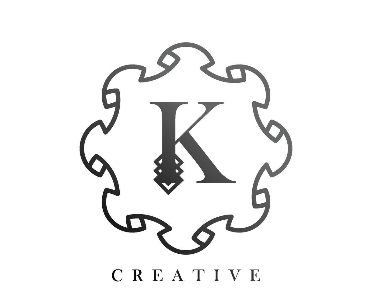 diseño de plantilla de logotipo de lujo con una combinación de cuadrados en el alfabeto k vector