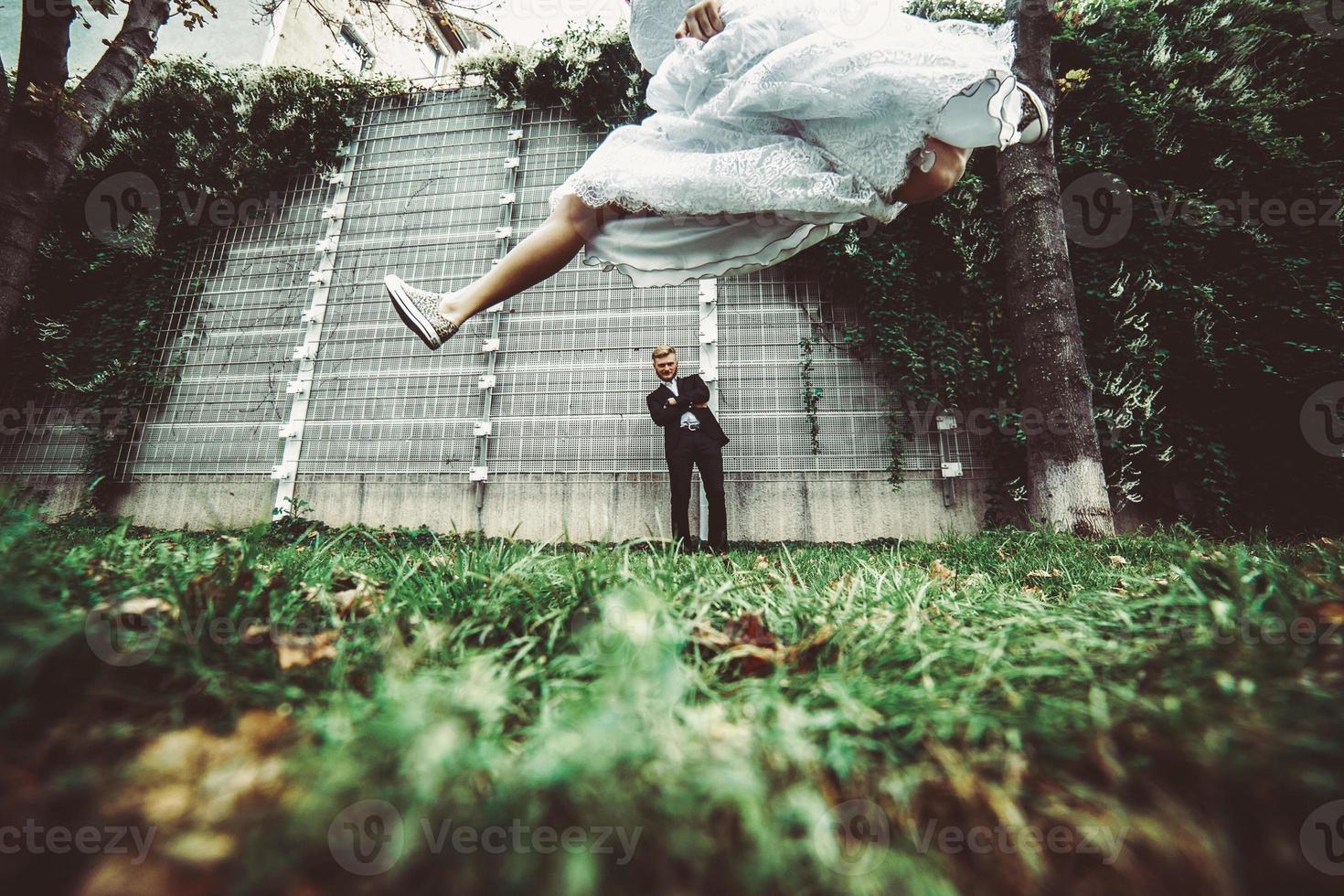 Wedding couple on a walk in the city photo