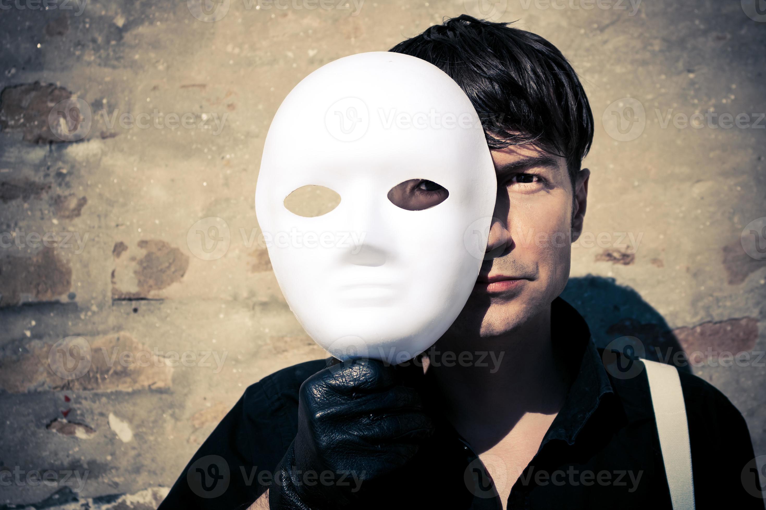 Jaaden Kyrelle Erome: The Man Behind The Mask - bsa6z0t