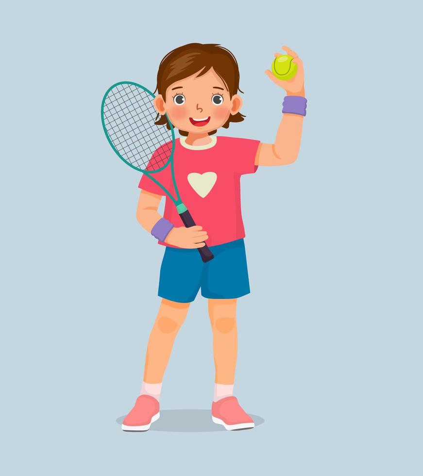 linda niña atleta sosteniendo raqueta de tenis y pelota lista para jugar tenis en el club deportivo vector