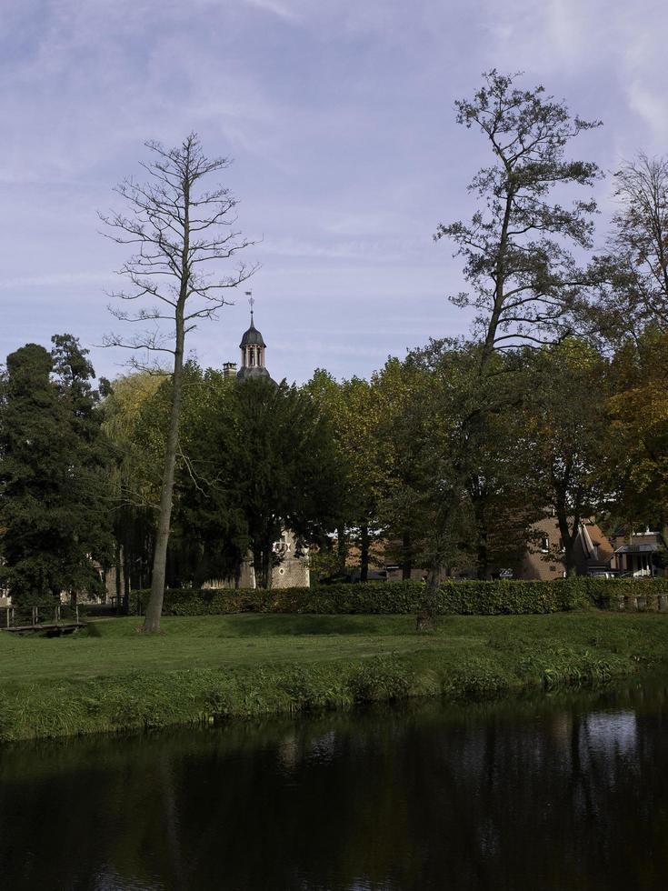 raesfeld,alemania,2020-el castillo de raesfeld en alemania foto