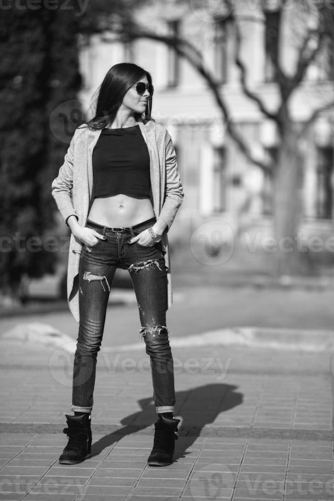 girl in the city photo
