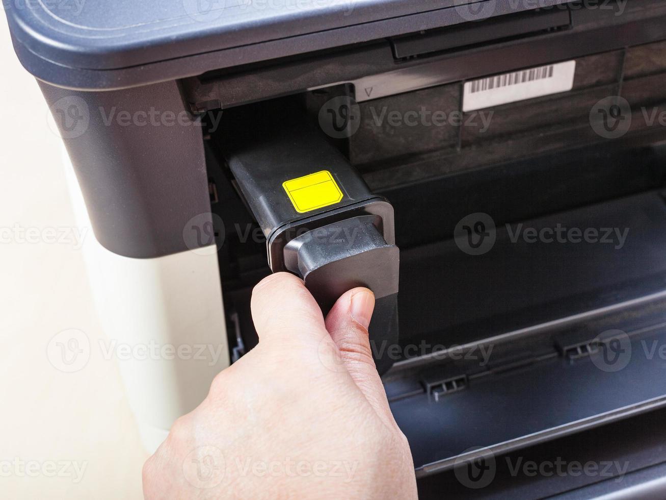 installing toner cartridge in multi function device photo