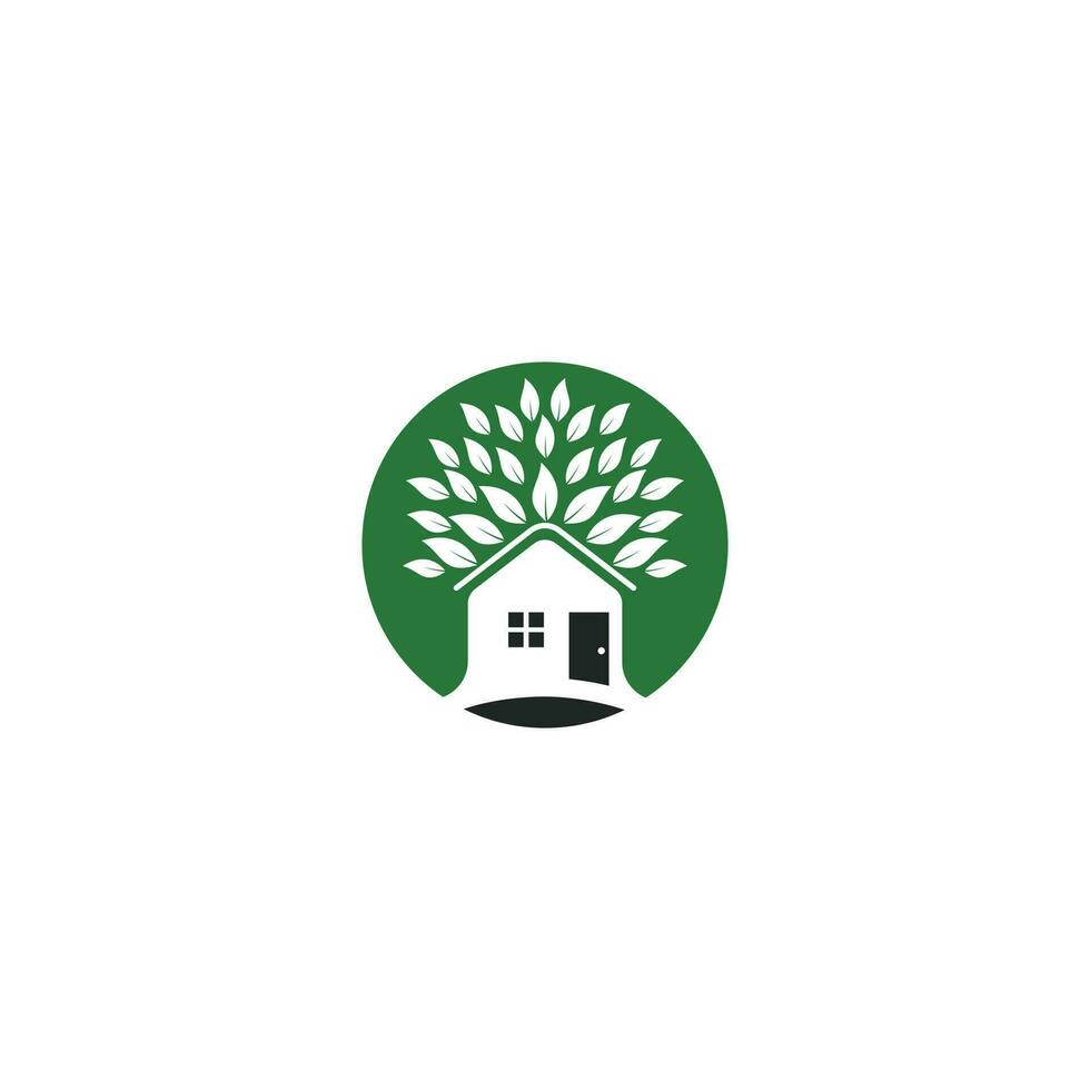 logotipo ilustrativo de la casa del árbol para negocios relacionados con el cuidado del medio ambiente. plantilla de diseño de vector de casa ecológica.