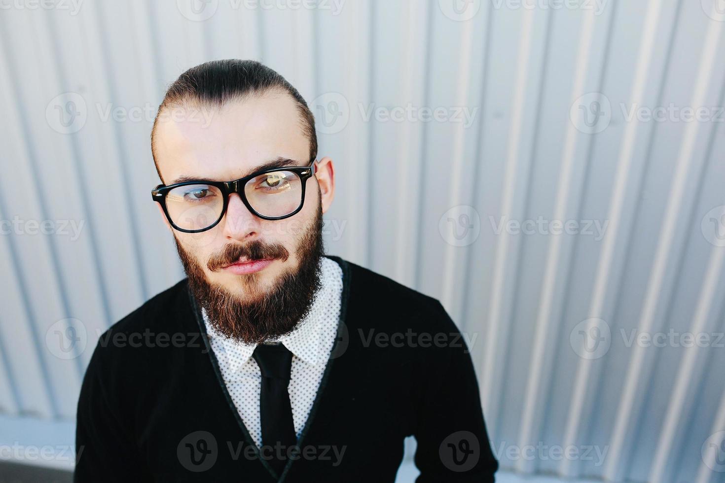 businessman signs a document photo