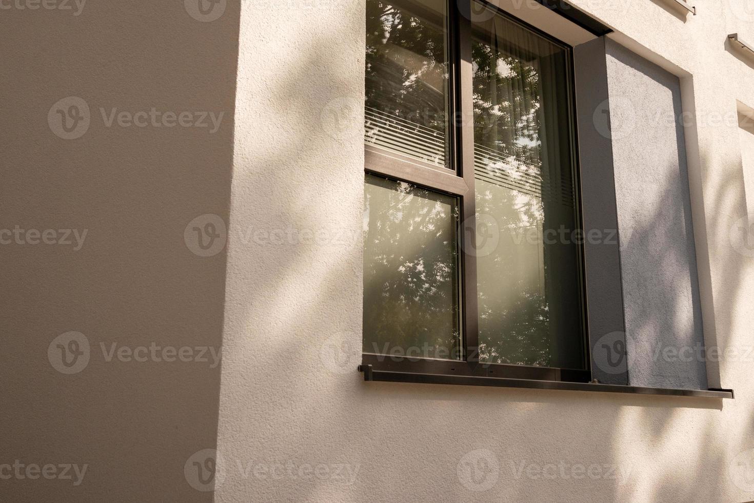 part of a facade of a building photo