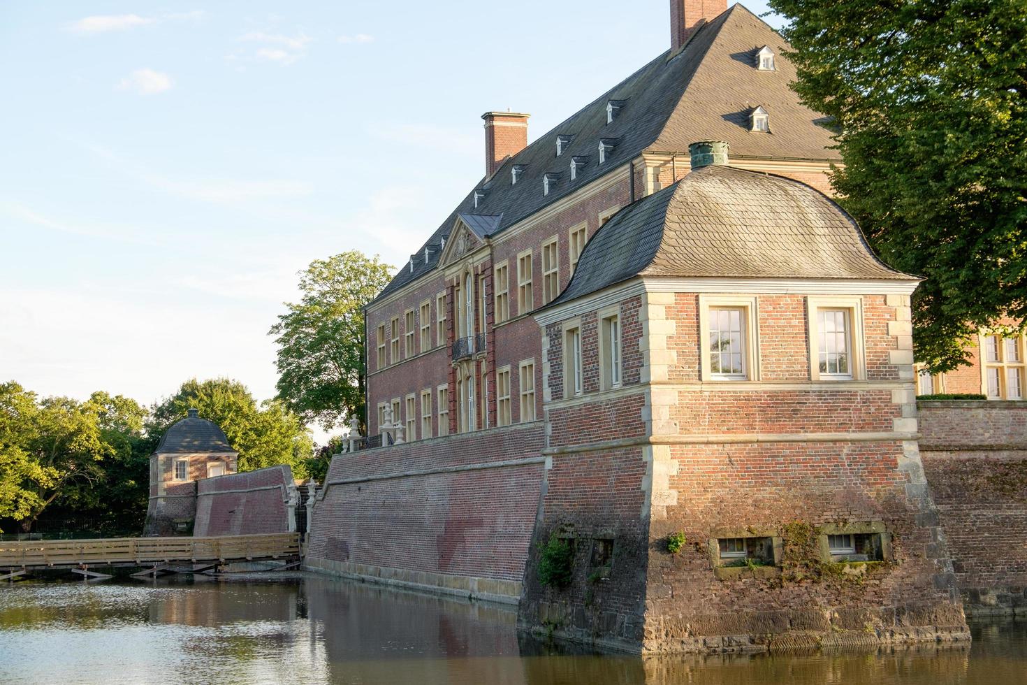 ahaus,germany,2021-ahaus castle in germany photo