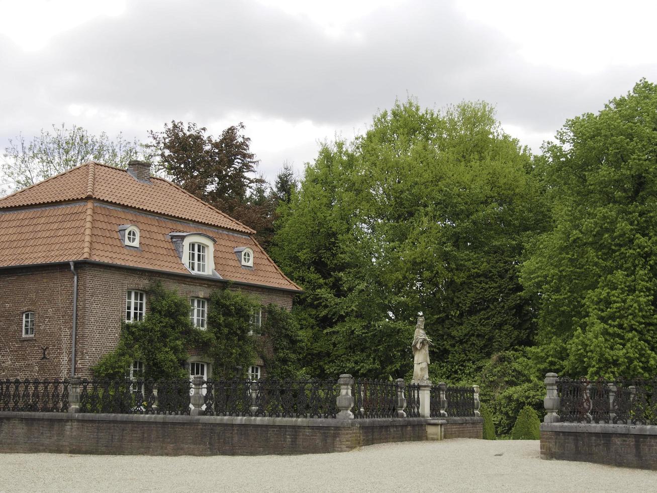 anholt,germany,2021-anholt castle in germany photo