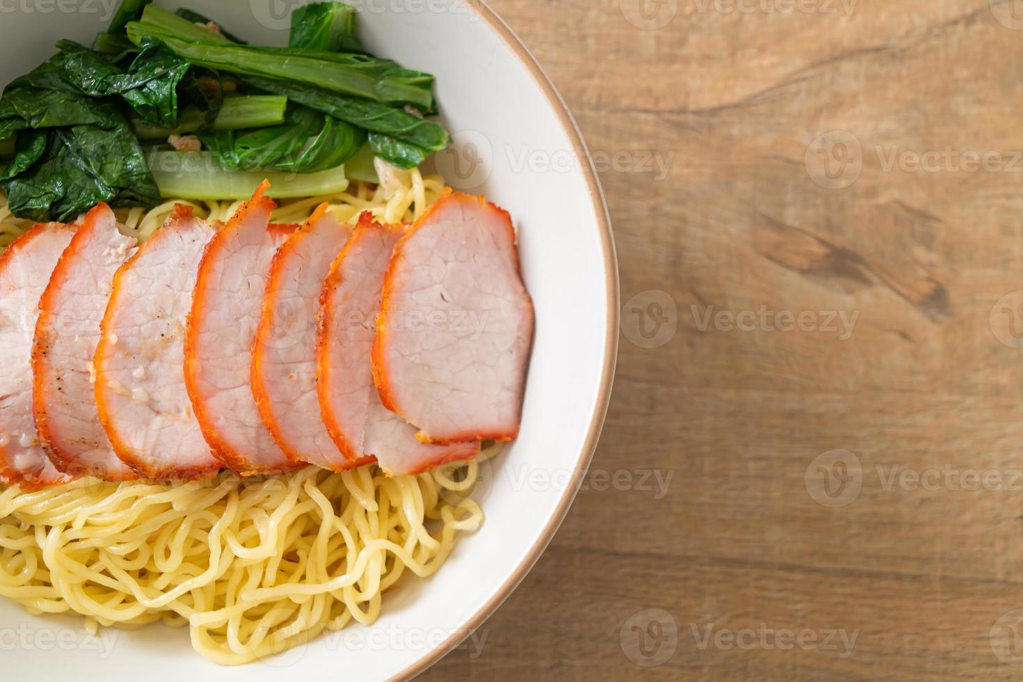 Barbecue Red Pork Noodles with Soup photo