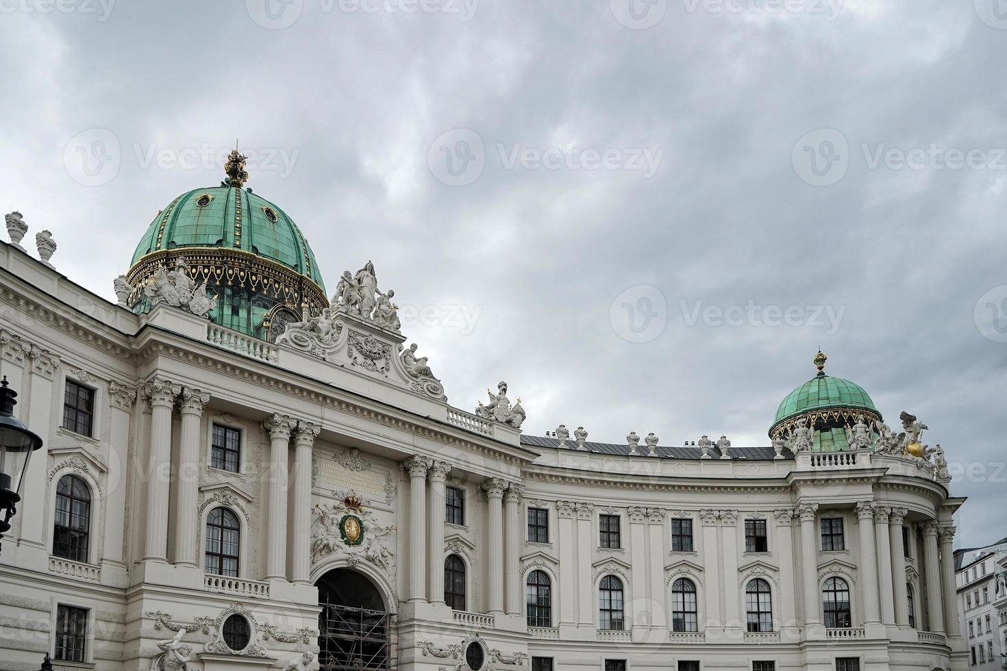 Viena, Austria, 2014. Hofburg en Heldenplatz en Viena foto