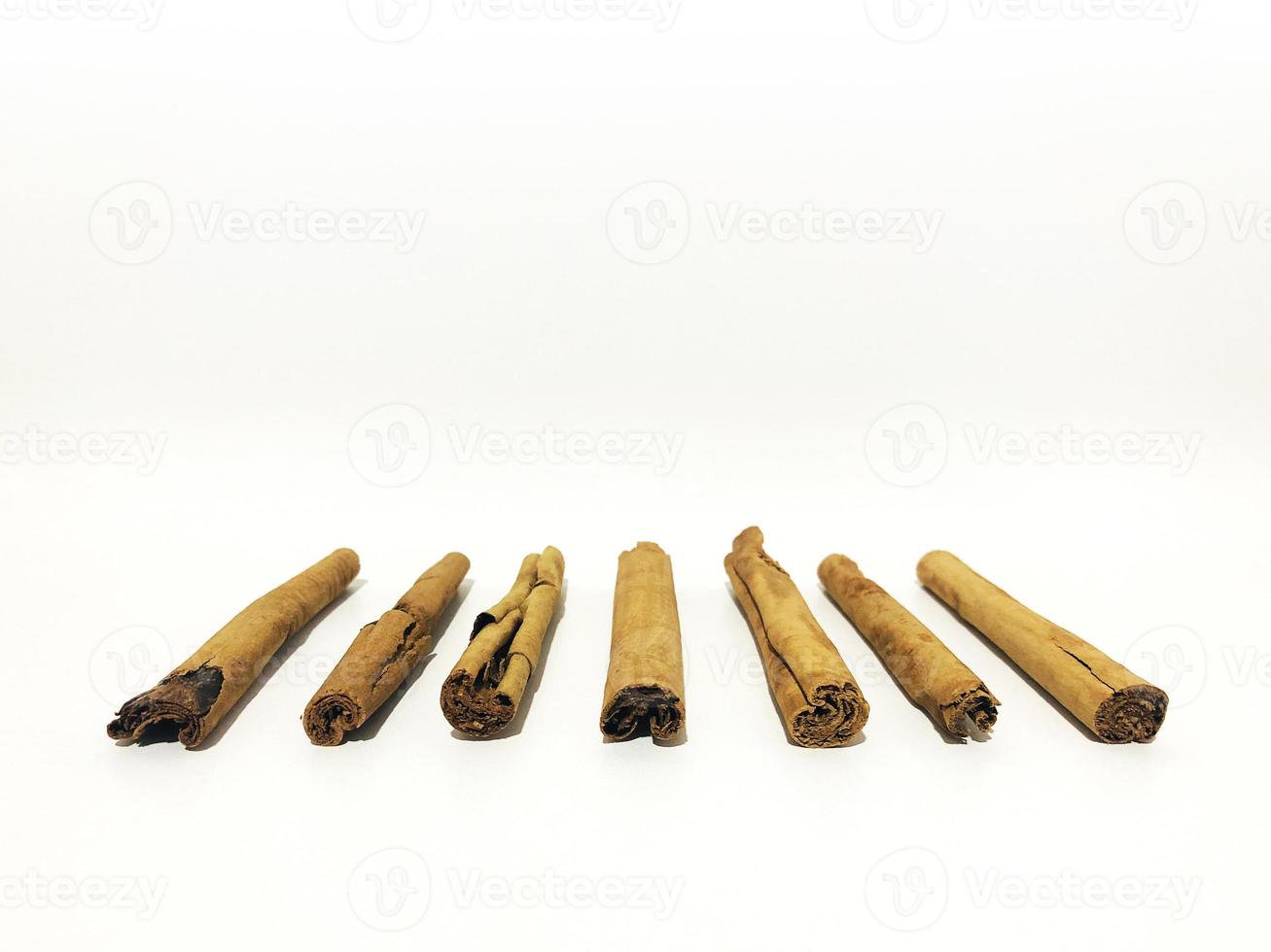 Fragrant cinnamon sticks on a white background 11556976 Stock Photo at Vecteezy