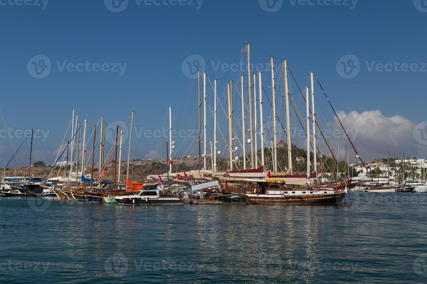 puerto deportivo de bodrum en mugla foto