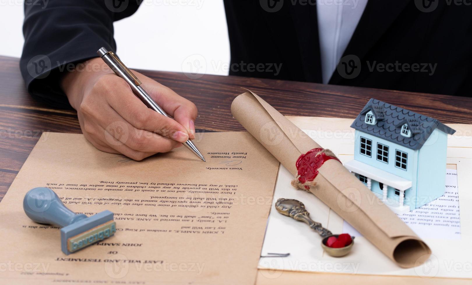 Lastwill Inheritance document Contract is approved by Lawyer to 