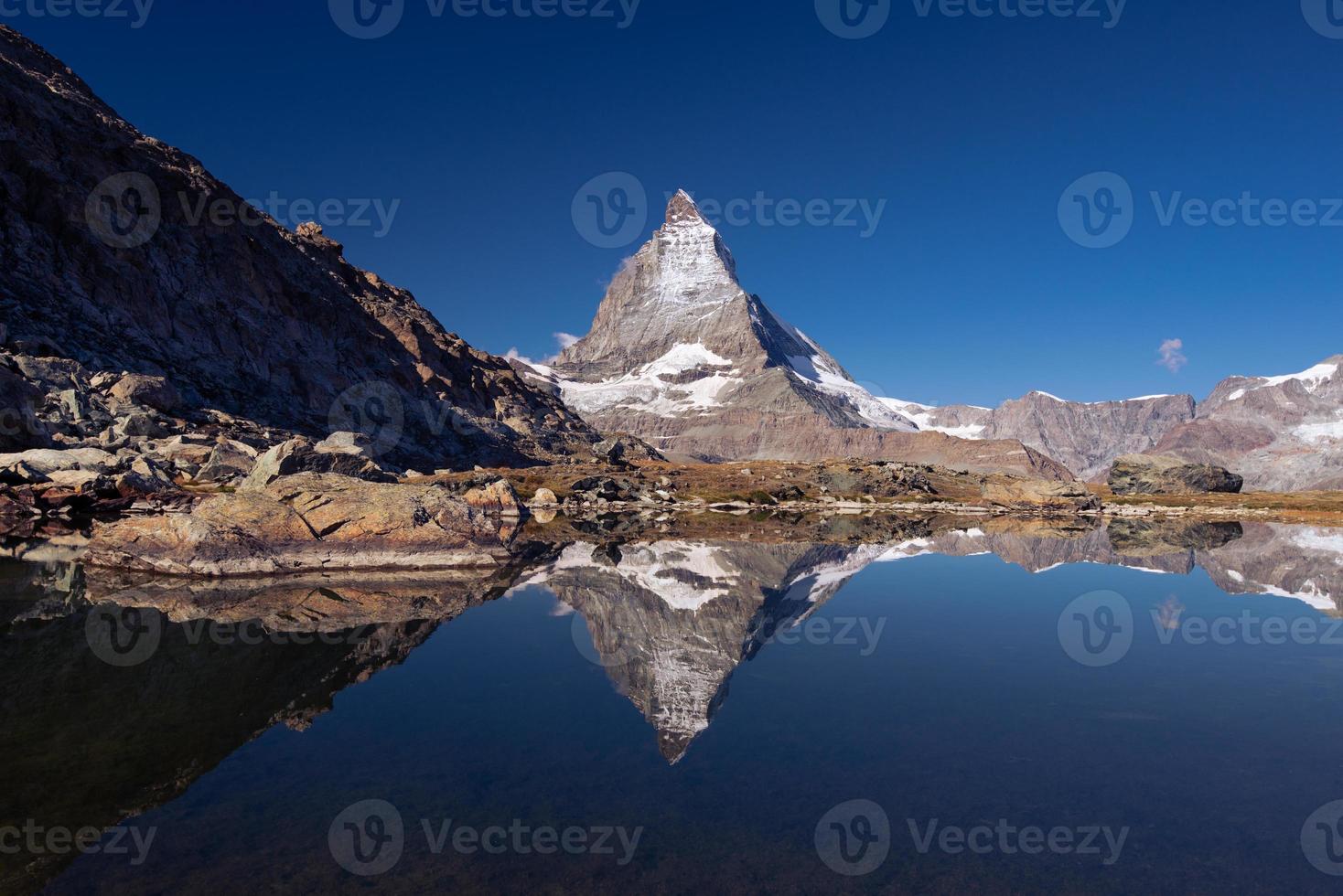 Matterhorn riffelsee reflexión foto