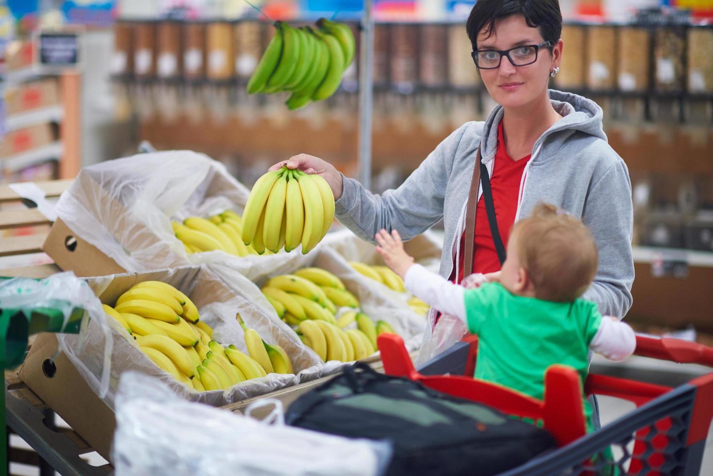 mother with baby in shopping photo