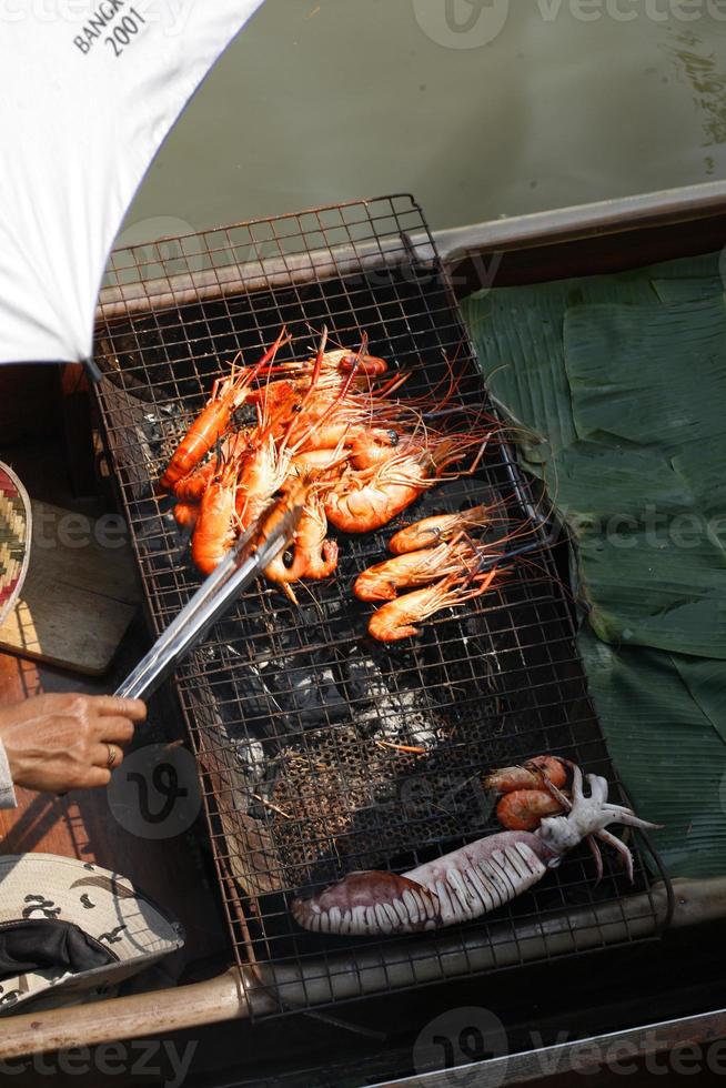 camarones de mariscos tailandeses foto