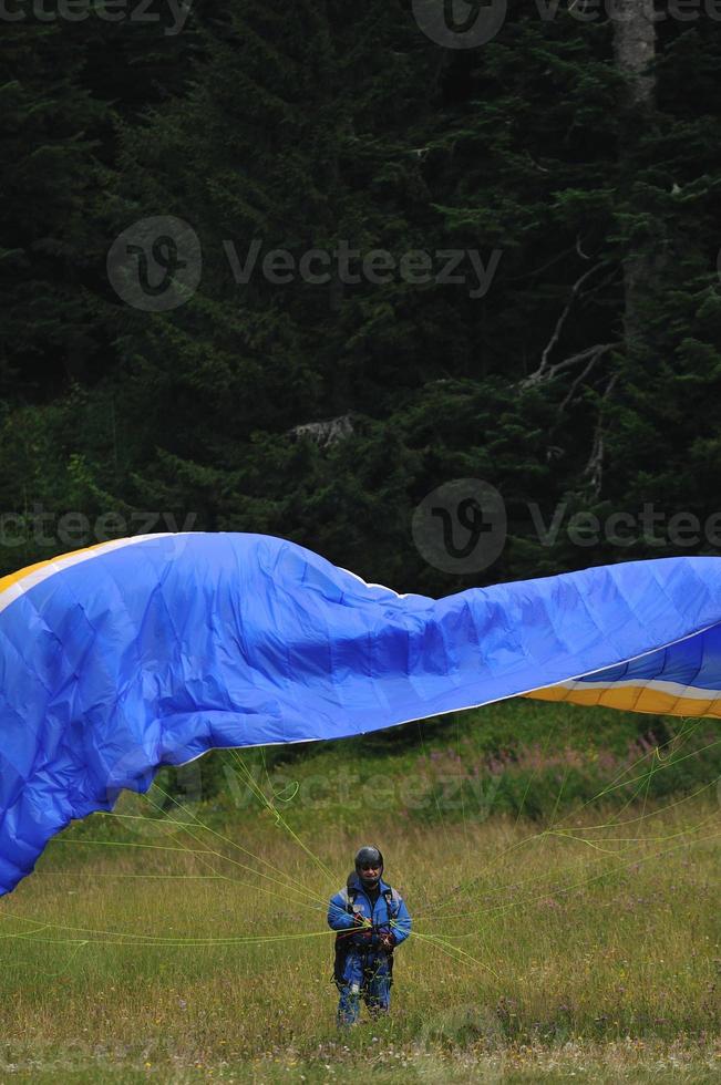 vista deportiva de parapente foto