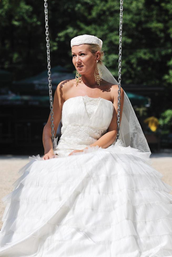 beautiful bride outdoor photo