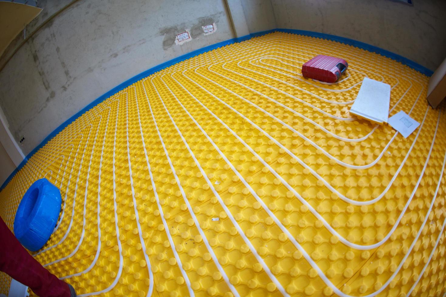 underfloor heating project 11605291 Stock Photo at Vecteezy